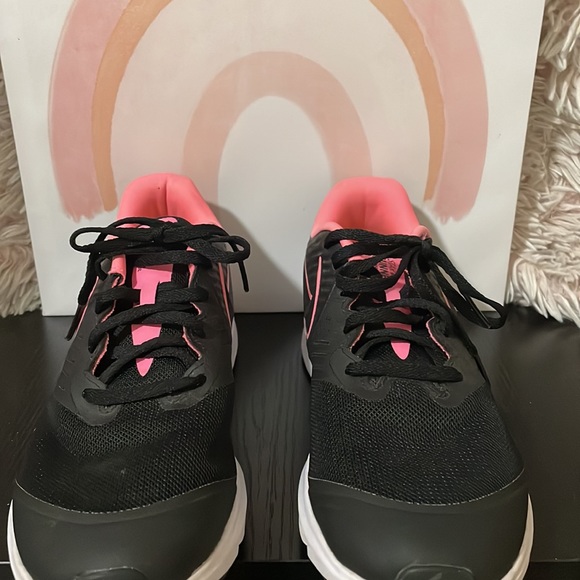 •𝙽𝙴𝚆 𝙽𝙸𝙺𝙴 𝚁𝚄𝙽𝙽𝙸𝙽𝙶 𝚂𝙷𝙾𝙴𝚂 - Picture 2 of 9